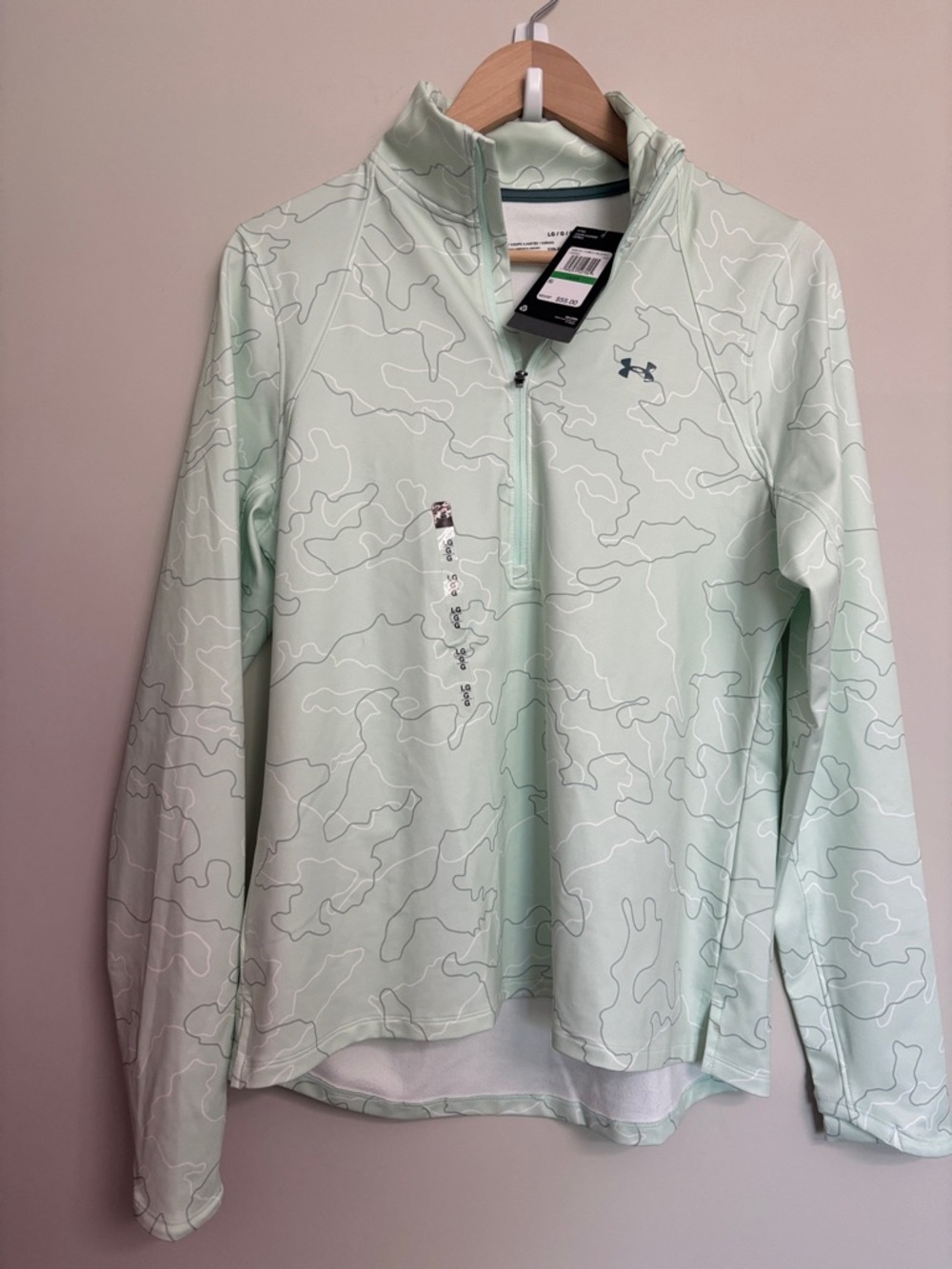 Under Armour Women’s Mint Camo Quarter-Zip Pullover NWT L Large